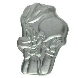 Wilton Bugs Bunny Looney Tunes Cake Pan 1989